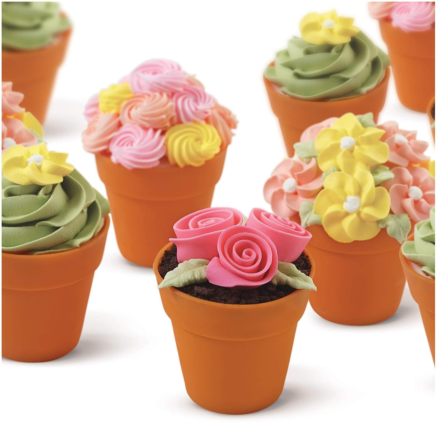 image:imageWilton Decorator Preferred Black Fondant Icing 24 ozPink