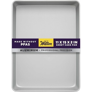 Wilton Aluminum Sheet Cake Pan, Made Without PFAS, 11 x 15 in.(11 by 15 by 2-Inch)